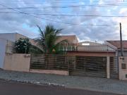 Casa com 03 dormitórios sendo 01 suíte na cidade de...