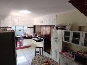 Casa com 04 dormitórios à venda, 192 m² por R$ 650.000...