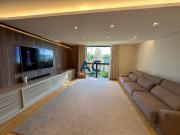 Casa com 04 quartos no bairro Santa Amélia