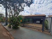 Casa com 04 quartos sendo 01 suíte na região leste de...