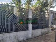 Casa com 04 quartos sendo 01 suíte na região sul de Londrina