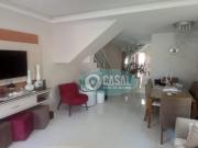 Casa com 04 Quartos Ã Venda em Itaipu NiterÃ³i/RJ