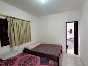 Casa com 04 suites para aluguel por temporada em Barra...