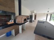 Casa com 08 quartos alto padrão em Itamambuca