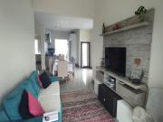 CASA COM 170M² PARA VENDA OU PERMUTA NO RESIDENCIAL...