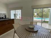 CASA COM 1.033 M² DE TERRENO À VENDA NO CONDOMÍNIO...
