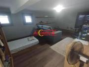 Casa com 1 dorm bem grande podendo virar 2 dorm, cozinha...