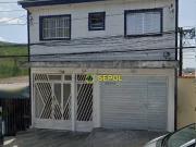 Casa com 1 dormitório para alugar, 100 m² por R$...