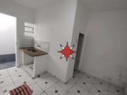 Casa com 1 dormitÃ³rio para alugar, 30 mÂ² por R$...