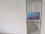 Casa com 1 dormitório para alugar, 40 m² por R$...