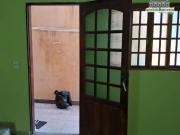 Casa com 1 dormitório para alugar por R$ 1.200,00/mês...