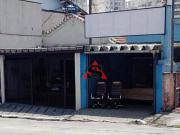 Casa com 1 dormitório à venda, 215 m² por R$ 990.000,00...