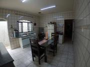 Casa com 1 dormitório à venda, 77 m² por R$ 215.000,00...