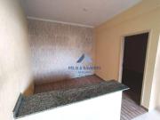 Casa com 1 dormitório para alugar, 35 m² por R$...