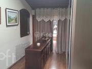 Casa com 4 dormitórios em Porto Alegre