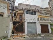 Casa com 210m², 3 quartos, 2 salas, 2 vagas, com edícula...