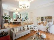 Casa com 240m² Privativos 4 Suítes e 4 Vagas de garagem...