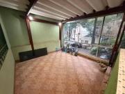 Casa com 2 dormitórios à venda, 132 m² por R$...