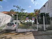 Casa com 2 dormitórios à venda, 200 m² por R$...