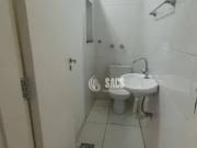 Casa com 2 dormitórios para alugar, 167 m² por R$...