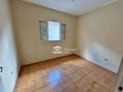 Casa com 2 dormitórios para alugar, 80 m² por R$...