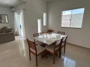 Casa com 2 dormitórios à venda, 114 m² por R$...