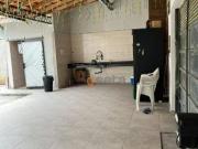 Casa com 2 dormitórios à venda, 160 m² por R$ 445.000...