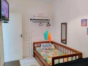 Casa com 2 dormitórios à venda, 46 m² por R$ 330.000,00...