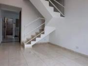 Casa com 2 dormitÃ³rios Ã venda, 79 mÂ² por R$...