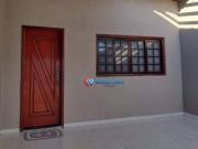 Casa com 2 dormitórios à venda, 100 m² por R$ 371.000,00...