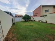 Casa com 2 dormitórios à venda, 100 m² por R$ 530.000...