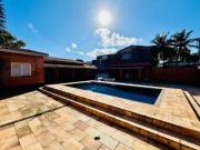 Casa com 2 dormitórios à venda, 100 m² por R$ 749.000,00...