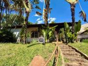 Casa com 2 dormitórios à venda, 104 m² por R$...