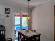 Casa com 2 dormitórios à venda, 110 m² por R$ 500.000...