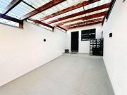 Casa com 2 dormitórios à venda, 116 m² por R$ 395.000,00...