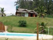 Casa com 2 dormitórios à venda, 120 m² por R$...