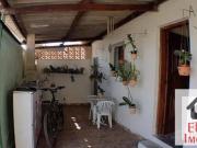 Casa com 2 dormitórios à venda, 120 m² por R$ 410.000,00...