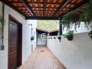 Casa com 2 dormitórios à venda, 128 m² por R$ 680.000,00...