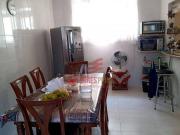 Casa com 2 dormitórios à venda, 137 m² por R$...