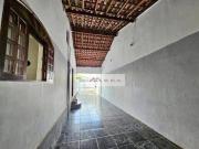 Casa com 2 dormitórios à venda, 160 m² por R$ 650.000...