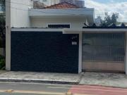 Casa com 2 dormitórios à venda, 160 m² por R$ 845.000...