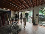 Casa com 2 dormitórios à venda, 163 m² por R$ 680.000,00...