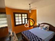 Casa com 2 dormitórios à venda, 165 m² por R$...