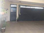 Casa com 2 dormitórios à venda, 166 m² por R$ 550.000...