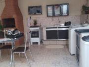 Casa com 2 dormitórios à venda, 167 m² por R$ 450.000,00...