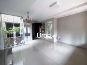 Casa com 2 dormitórios à venda, 173 m² por R$ 439.900,00...