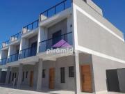 Casa com 2 dormitórios à venda, 173 m² por R$ 660.000,00...