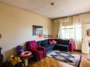 Casa com 2 dormitórios à venda, 180 m² por R$...