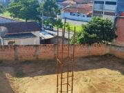Casa com 2 dormitórios à venda, 184 m² por R$ 450.000,00...