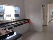 Casa com 2 dormitórios à venda, 196 m² por R$...
